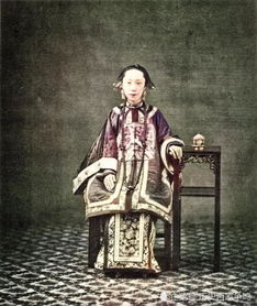 19世纪60年代清朝独家上色肖像照,还原一个真实彩色的清朝