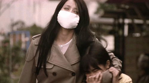 裂口女 日本最真实恐怖都市传说,看过她面目的人都会被她杀死