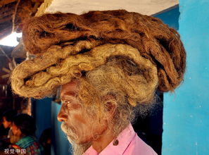 印度老人受 神灵 感召40年不理发 