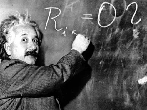 爱因斯坦对鬼的解释,所谓的鬼魂就是脑电波