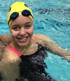 美国17岁高中女生被取消游泳冠军资格,只因为泳衣 太过裸露