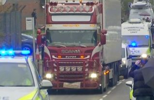 英国货车现39具尸体案 警方再逮捕一男一女 涉嫌贩卖人口及过失杀人