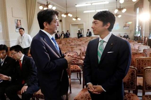 小泉进次郎 名相之子进入日本政界,未来能否坐上首相宝座