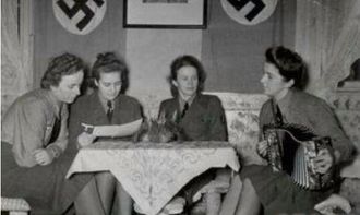 二战纳粹德国美女伊尔玛格蕾泽有多变态?(二战纳粹德国阅兵)
