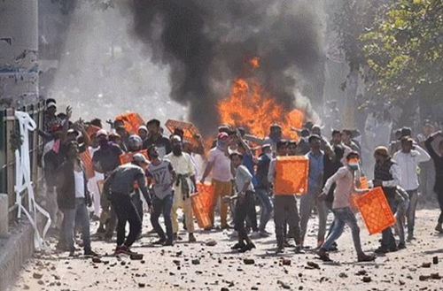 印度教派冲突已致24死 总理吁停止暴力
