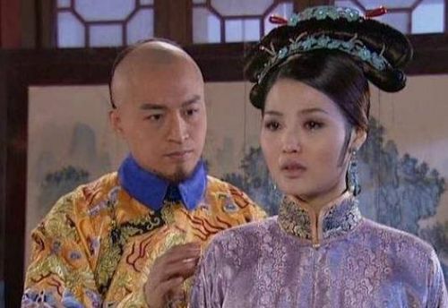 历史上科尔沁三大美人 大玉儿 小玉儿 海兰珠三人是什么关系