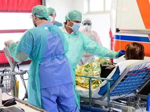病毒威胁意大利护士:约8600人感染31人死亡