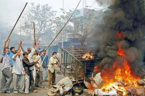 印度教暴力冲突事件：2002年古吉拉特邦教派冲突启示录