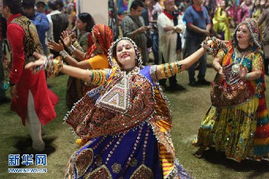 印度数万信众聚集庆祝印度教九夜节 