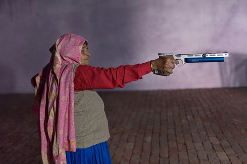 世界最年长神枪手 89岁印度 神枪老奶奶 65岁出道,拿100多枚奖牌