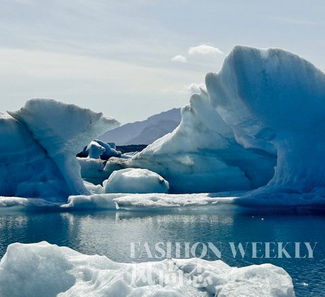 为什么冰岛冰川是蓝色的?(冰岛为什么有冰川)