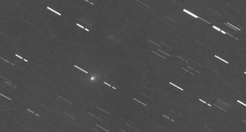 渐行渐远 的C 2019 Y4 ATLAS 彗星