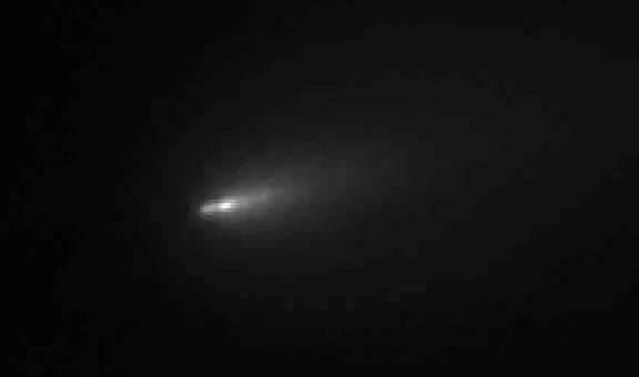 ATLAS C 2019 Y4 彗星正在瓦解 