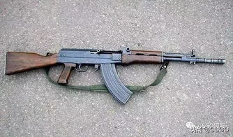 男人枪 AK 47 M16 81式步枪登场 冷战期间的世界名枪