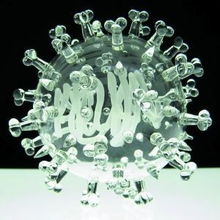 英艺术家用玻璃雕塑出世界上最致命病毒