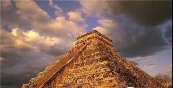玛雅文明的第一道谜题 碑铭神殿之谜