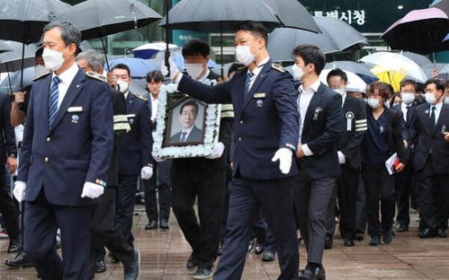韩国首尔已故市长朴元淳遗体告别仪式(韩国首尔市长吴世勋)