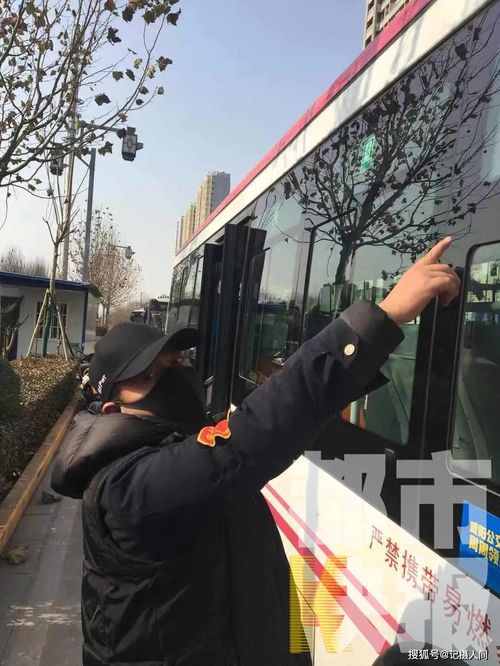 小偷踹窗逃跑,咸阳公交司机狂追一公里抓贼