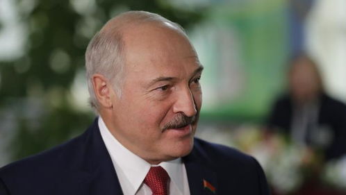 白俄罗斯总统卢卡申科自曝曾感染新冠 