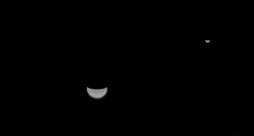 天天问一号地月合照照片