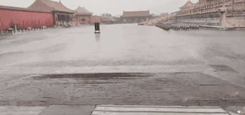 北京解除暴雨预警, 九龙吐水 再现故宫