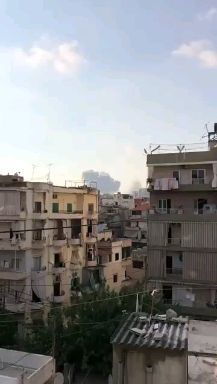 黎巴嫩首都发生了巨大的爆炸，或者是储存的 2700 吨硝酸铵引起的现状如何？ 