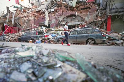 黎巴嫩首都爆炸已致154人死亡