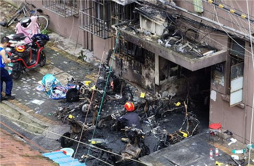 南京一小区楼道内电动车发生火灾 致3人死亡,最小的才11岁