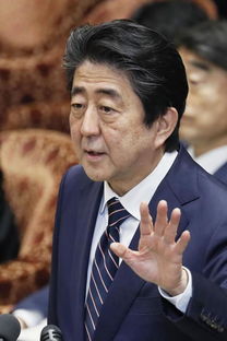 在位时间最长的日本首相 安倍还要努力550天