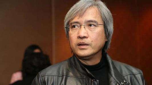 8月23日,香港知名导演陈木胜因鼻咽癌突然逝世,年仅58岁 