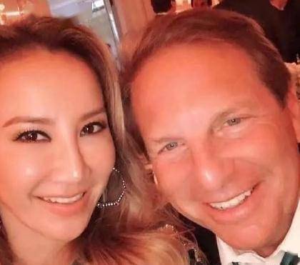 45岁李玟为生娃赴美人工受孕,打针三周仍失败,婚姻被传亮红灯