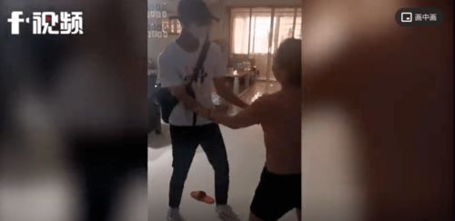 湖南丨一退役军人悄悄回家,妈妈接下来的反应 亮了