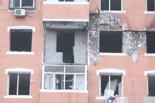 哈尔滨市居民楼发生燃气爆炸,当场三人抢救无效死亡