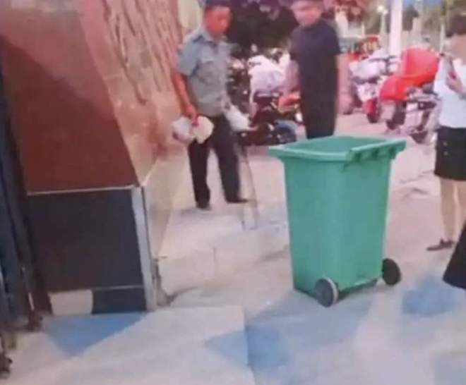 山东莱阳卫生学校回应学生外卖垃圾桶:完善相应的管理措施(山东济宁卫生学校)