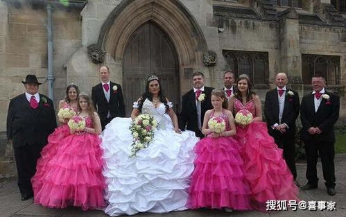 世界上最重的婚纱,英国新娘的婚纱127斤 极致奢华