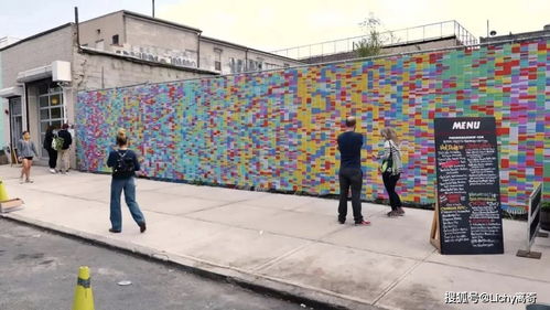 艺术资讯 纽约街头惊现特朗普 谎言之墙 ,网友 我觉得写少了 鲍勃 迪伦 