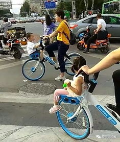 共享单车车筐 遛娃 是坑娃 已经有人出事了 呼和浩特人都来看一看