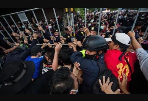 泰国陷入内乱,大批抗议者带队 逼宫 ,始作俑者或与美国有关