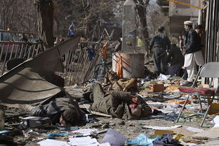 阿富汗自杀式袭击致40死140伤 塔利班宣称负责 