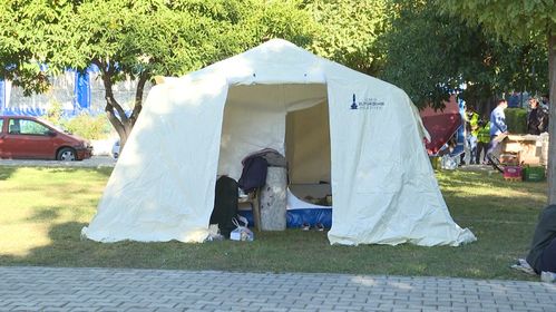 爱琴海地震已致土耳其73人遇难 961人受伤