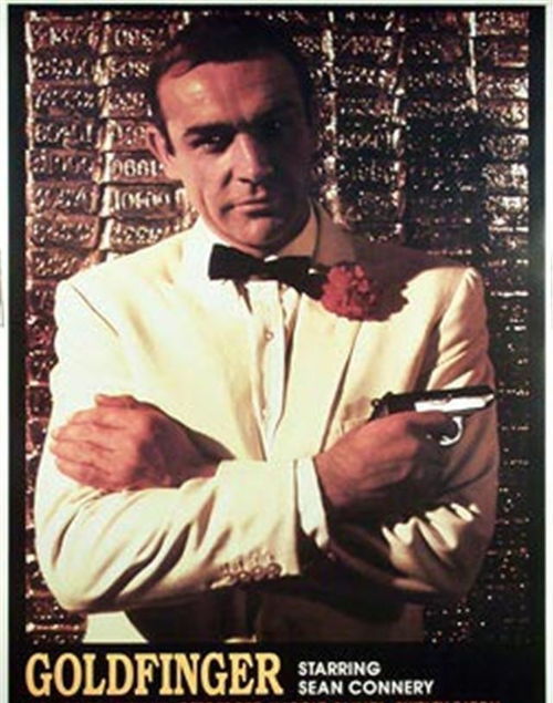 着名演员肖恩 康纳利因肾癌去世终年90岁,是首位007扮演者