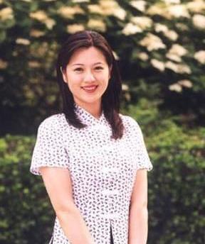 原创主持人小济南36岁离世,5位患癌去世的主持人,李咏最突然,她病逝时才26 