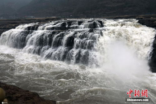 黄河壶口瀑布水量大增 20米高瀑布气势磅礴 
