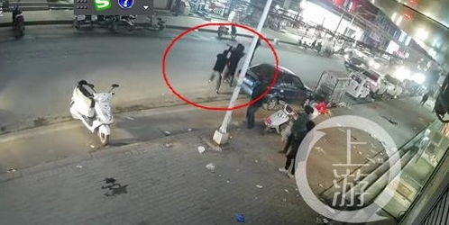父亲坟前杀死亲姐嫌疑人落网,被抓时还扛着锄头