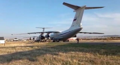 俄罗斯维和部队抵达亚美尼亚 将前往纳卡冲突地区