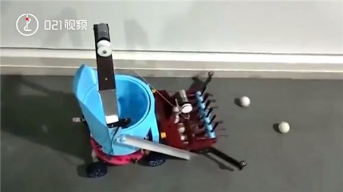 15岁女生发明捡乒乓球机器人 灵感来自农田收割机
