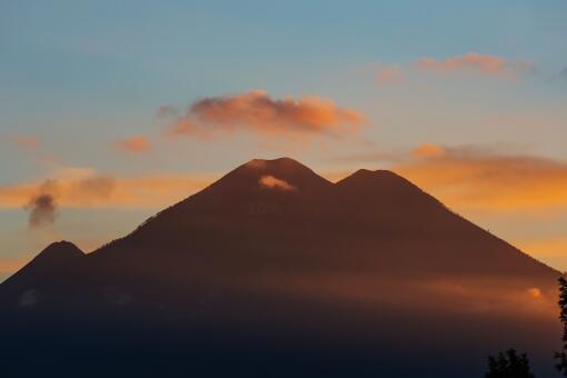 2000年前死于火山喷发的两名男子遗骸被发现