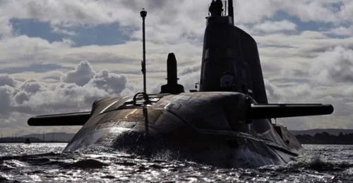 英国战略核潜艇暴发疫情 近170名艇员被全部撤换