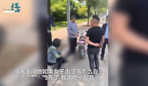 监控曝光 男子将女友推向行驶中公交车后扬长而去,警方通报 刑拘