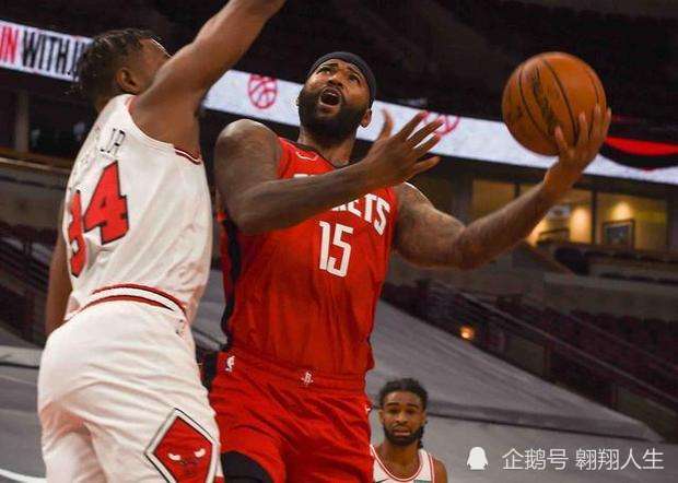 NBA季前赛火箭大胜公牛,菜鸟教练求稳,全民皆兵的火箭继续行进于总冠军